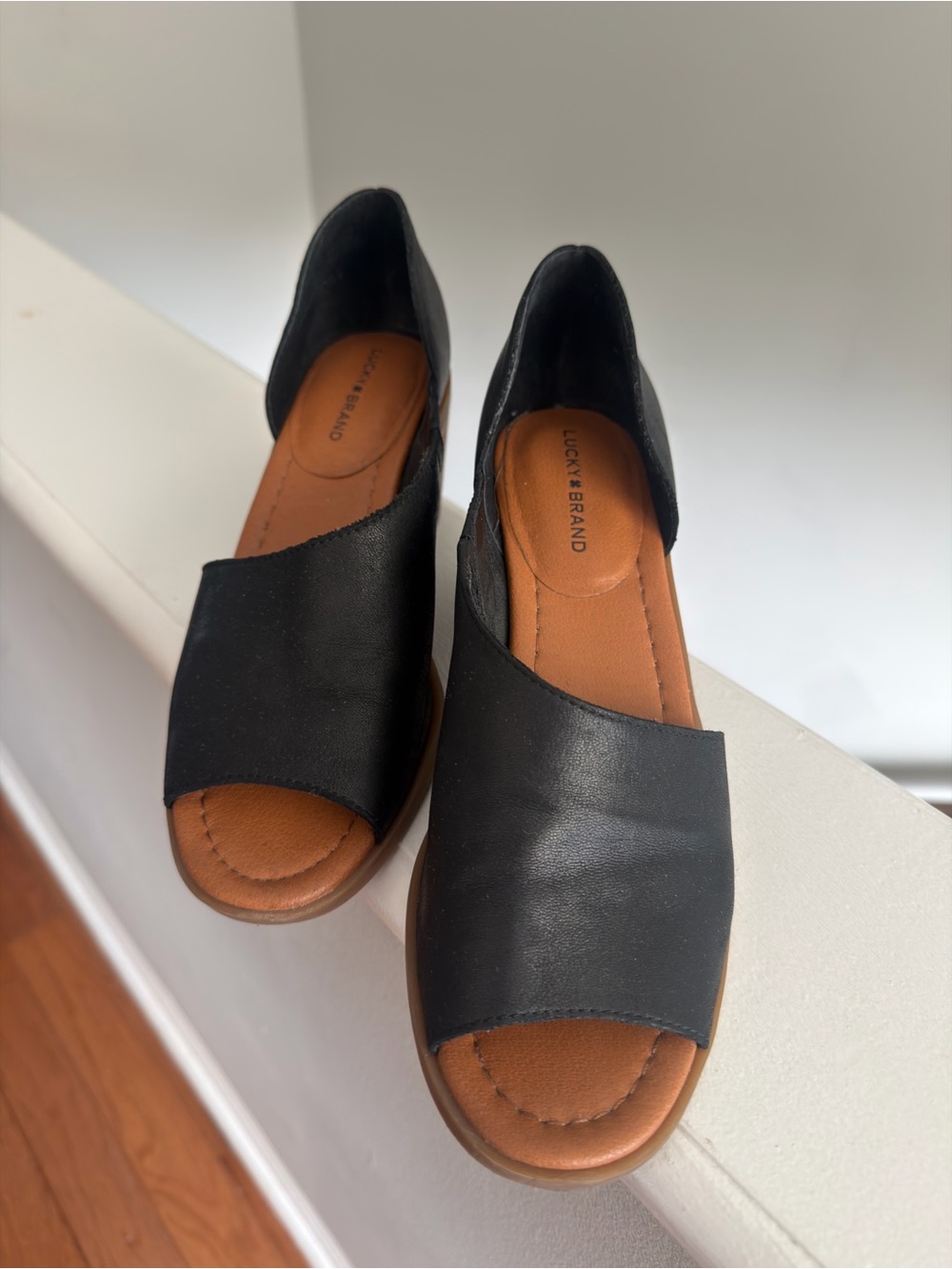 Lucky Brand Black Leather Open-Side Peep-Toe Mules